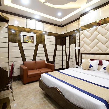 Hotel Margaret, Calcutta Extérieur photo
